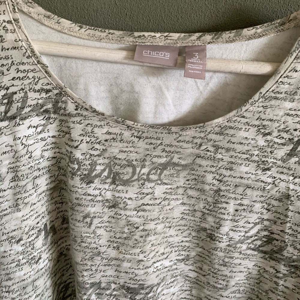 Chico’s Top!